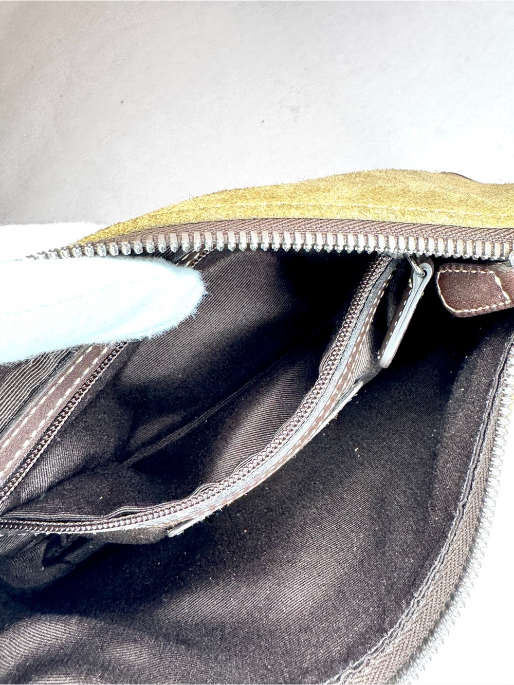 Vintage Coach Suede & Leather Shoulder Bag Style 7753 | Tan Split Suede - Picture 8 of 12